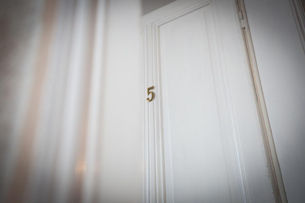 Hotel De La Cite シャロン・アン・シャンパーニュ エクステリア 写真